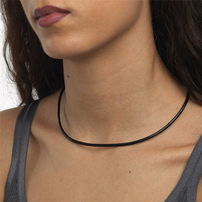 Leer, zwart collier